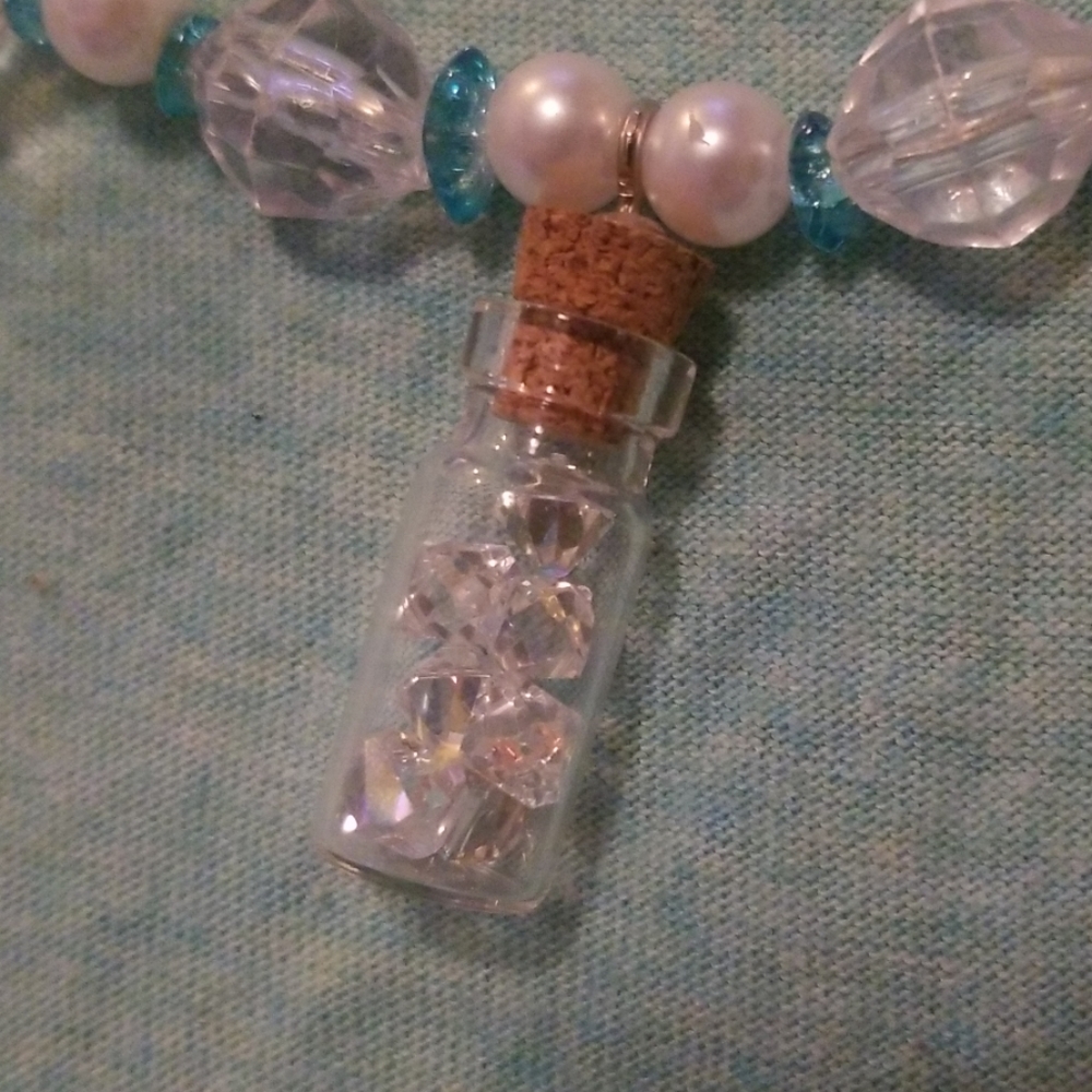 Necklace - Picture 2 of 2